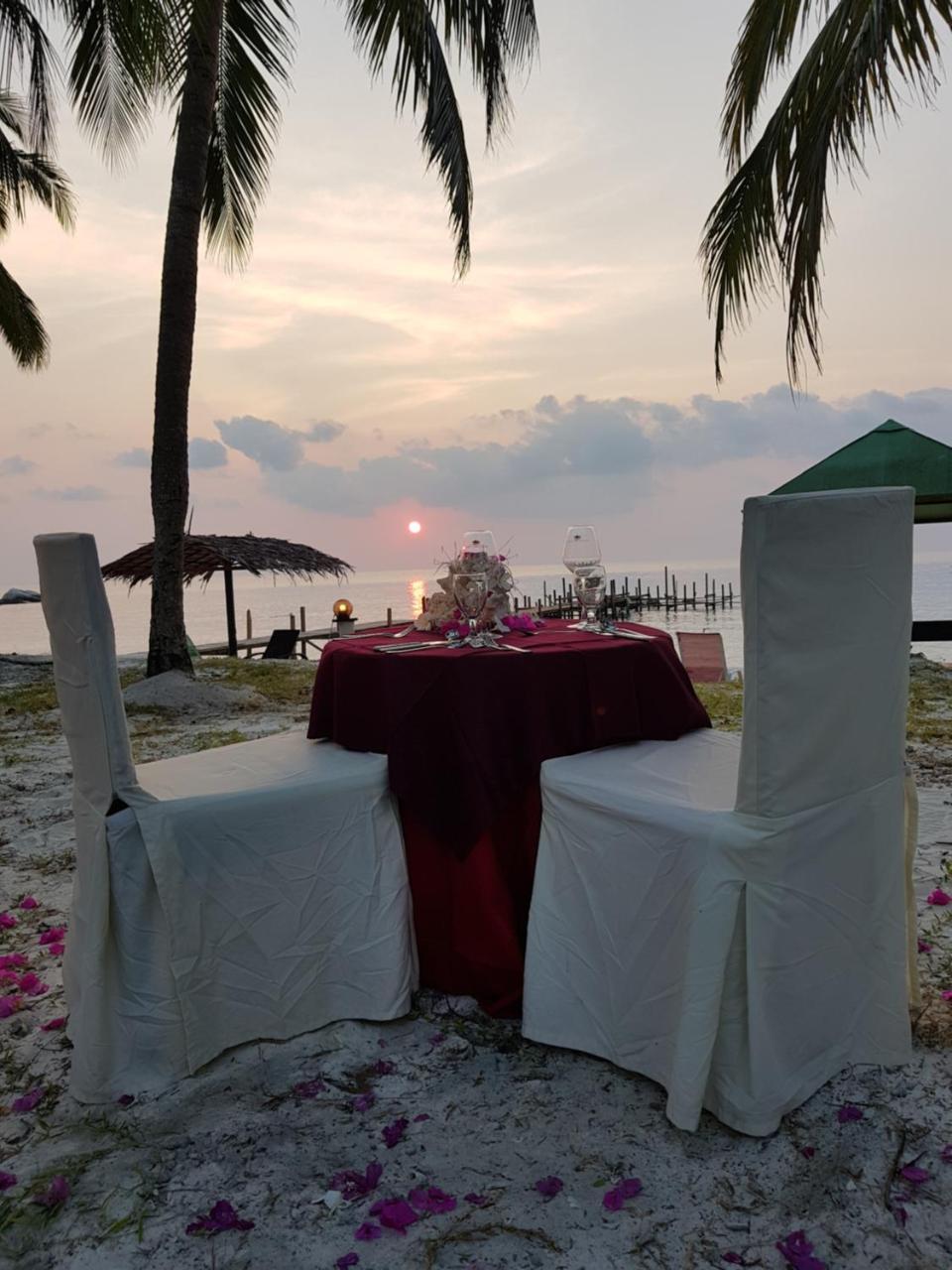 Sari Pacifica Resort & Spa, Lang Tengah Eksteriør bilde